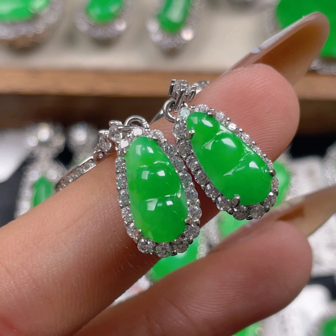 翡翠挂件银S925镶嵌翡翠