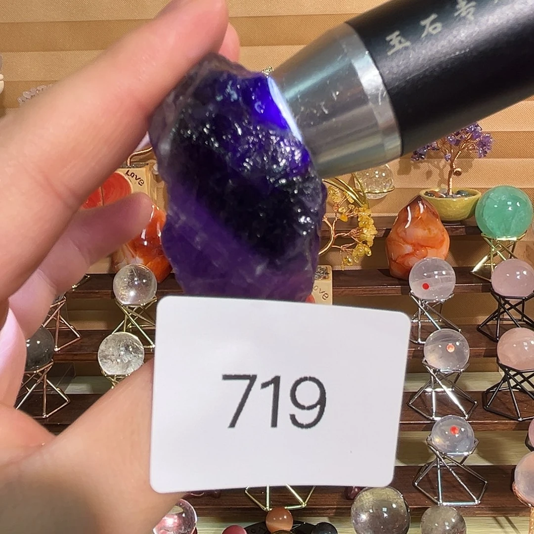 未镶嵌大型摆件（非配饰）水晶
