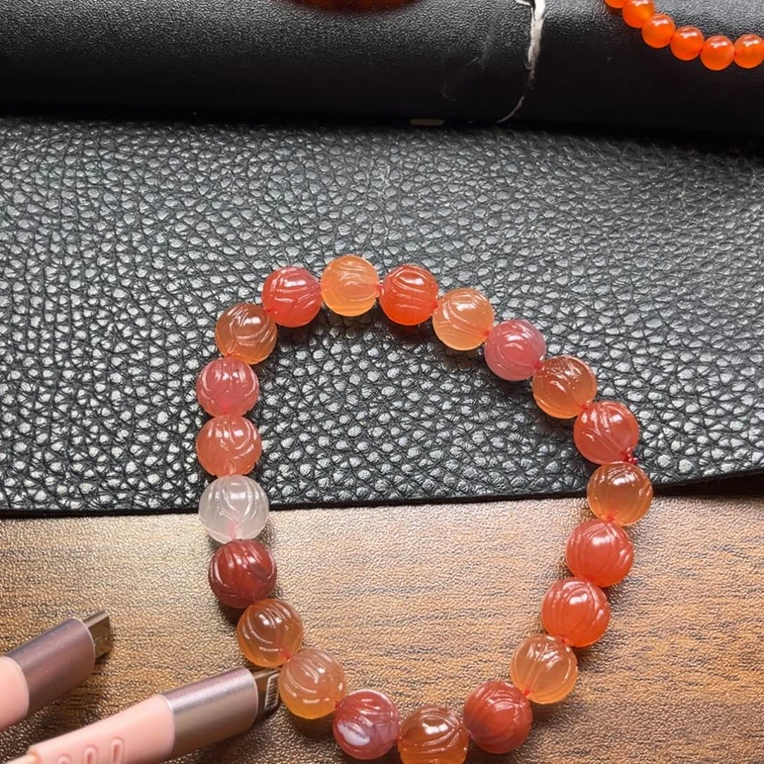 秋***๑南红玛瑙未镶嵌颈饰