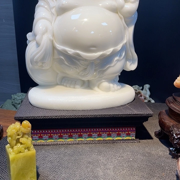 寿山石哼*哼艺术品市场