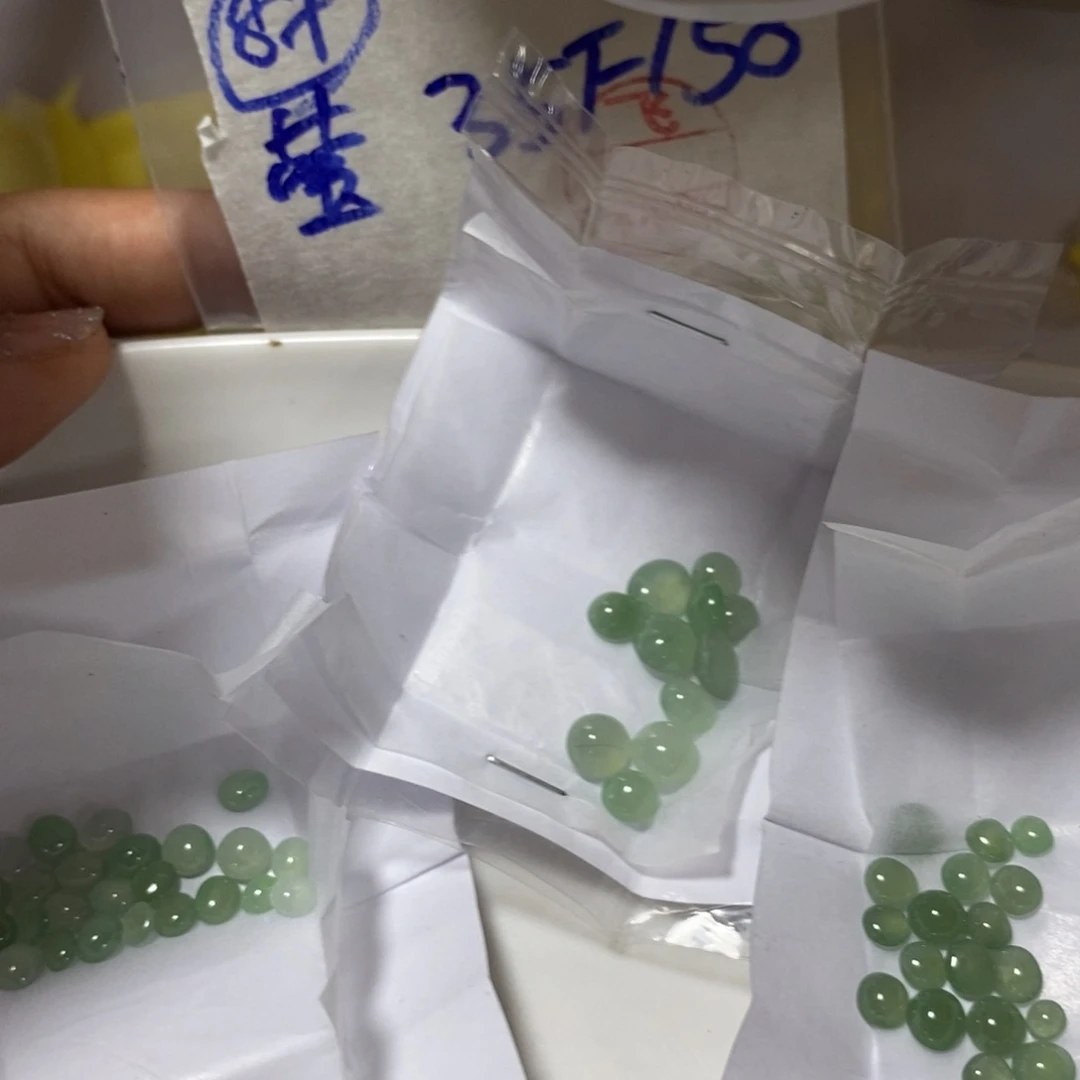 定制翡翠未镶嵌莹不