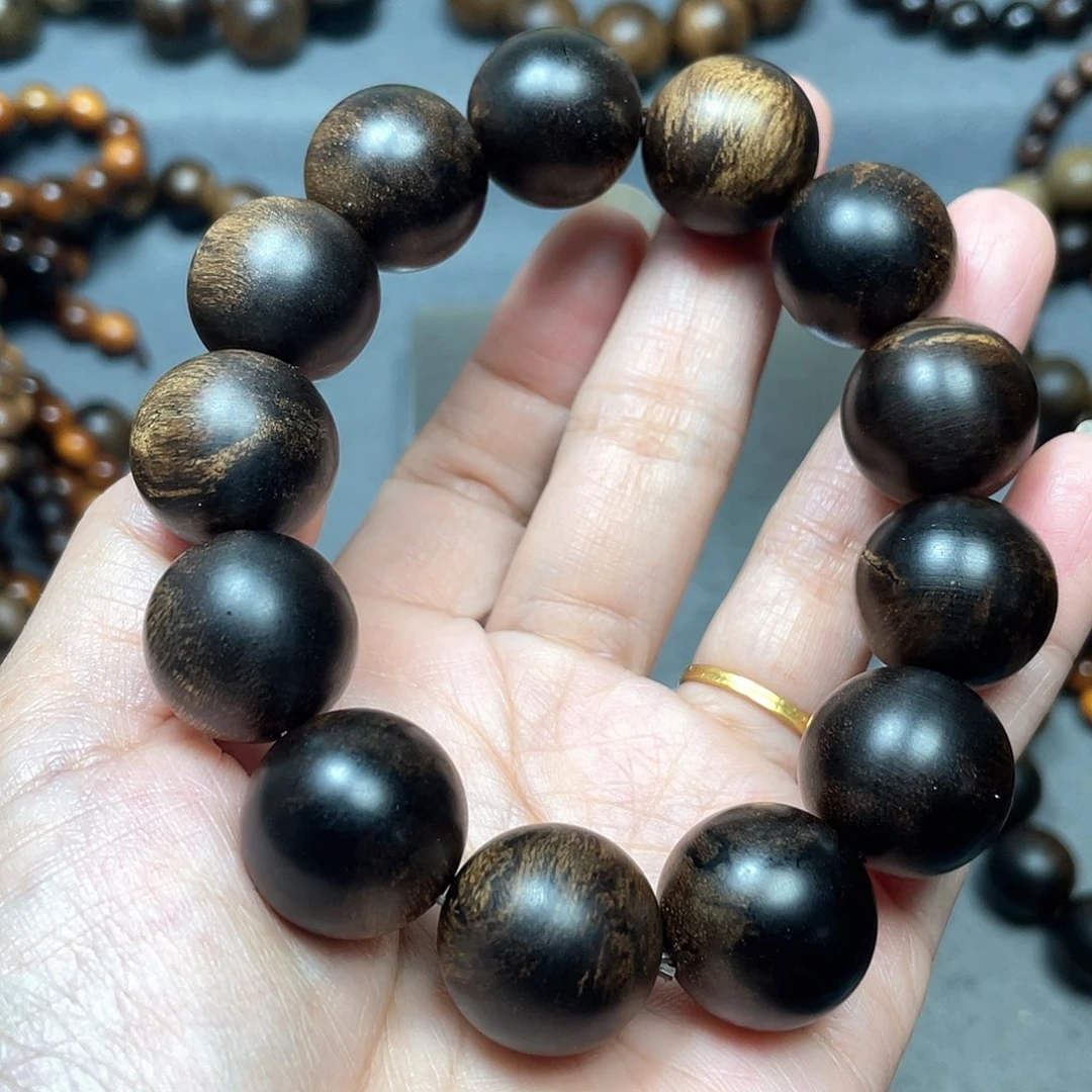 沉香手串白棋瘤疤1.8