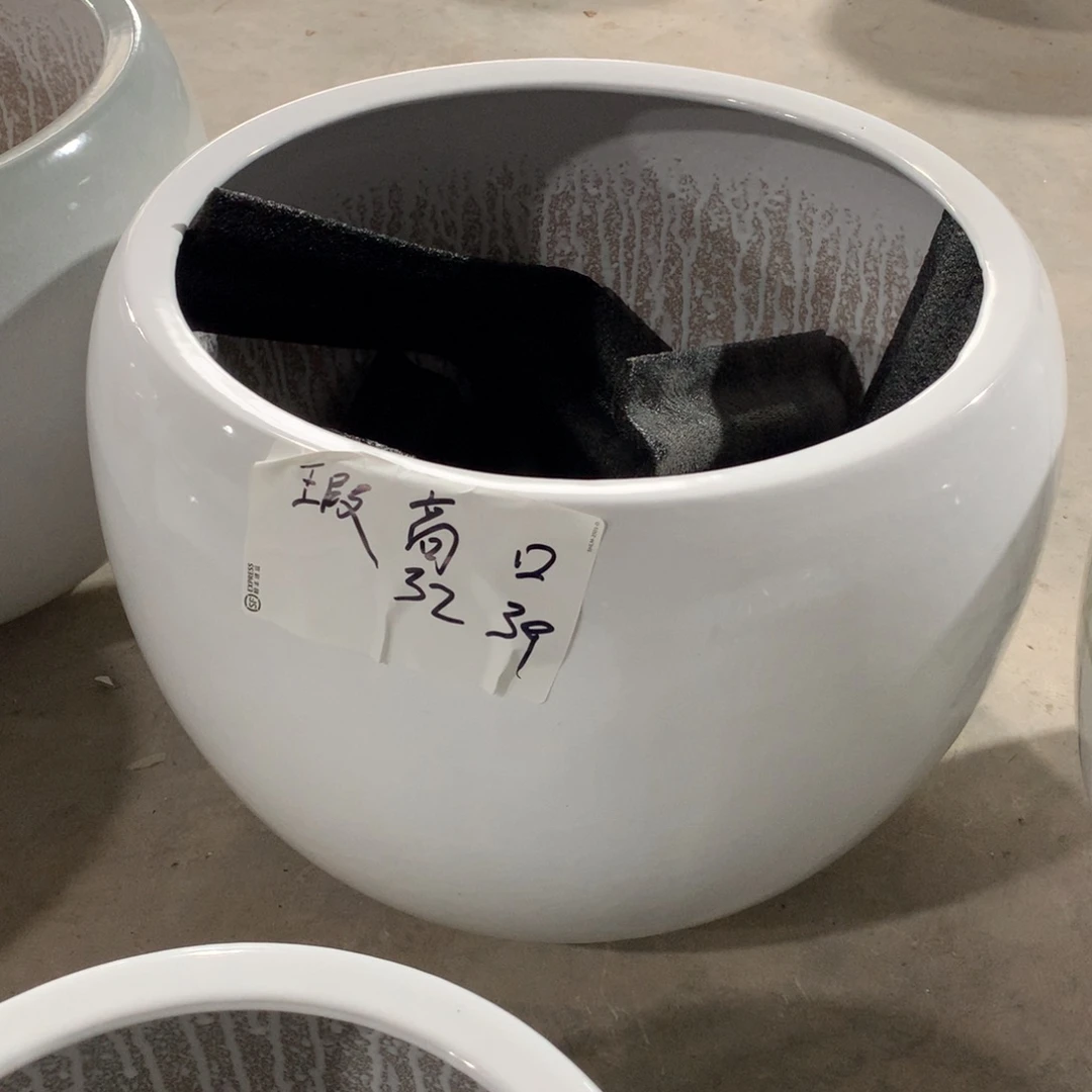 微瑕高温陶瓷花盆