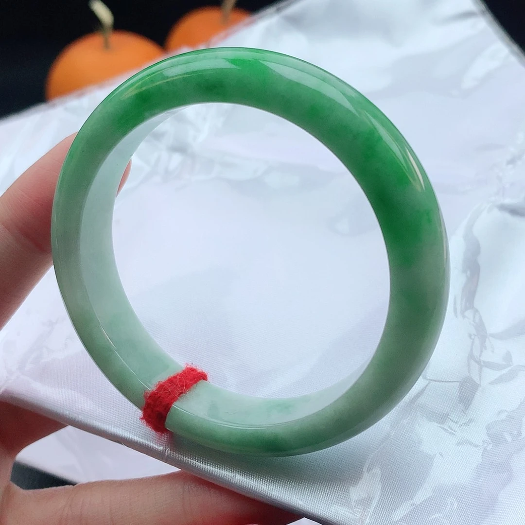 翡翠手镯未镶嵌54圈口882351