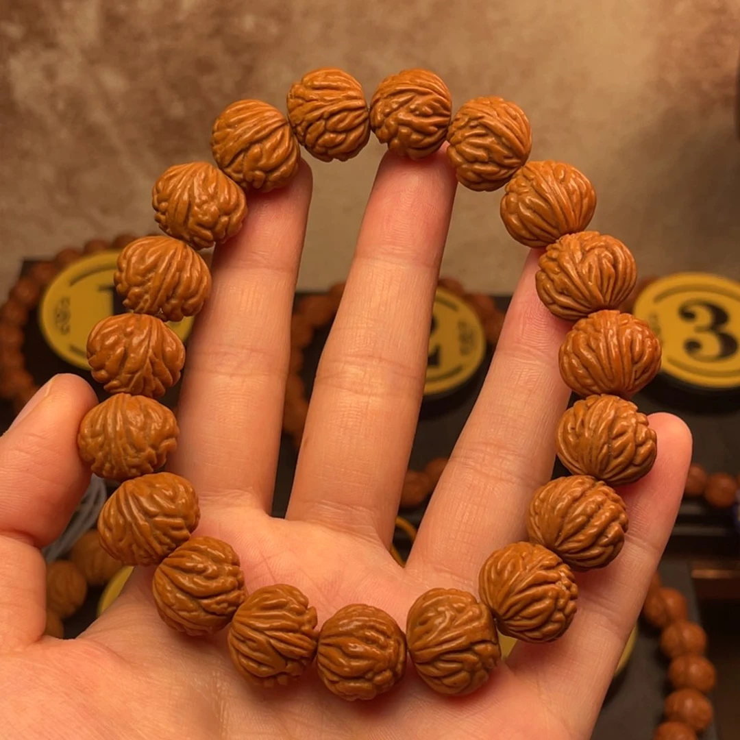 吊坠桃核小金蝉15