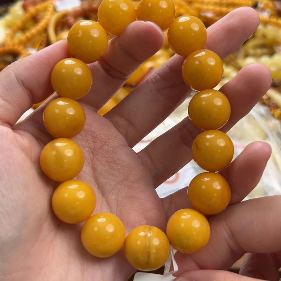 未镶嵌琥珀珠宝奇石