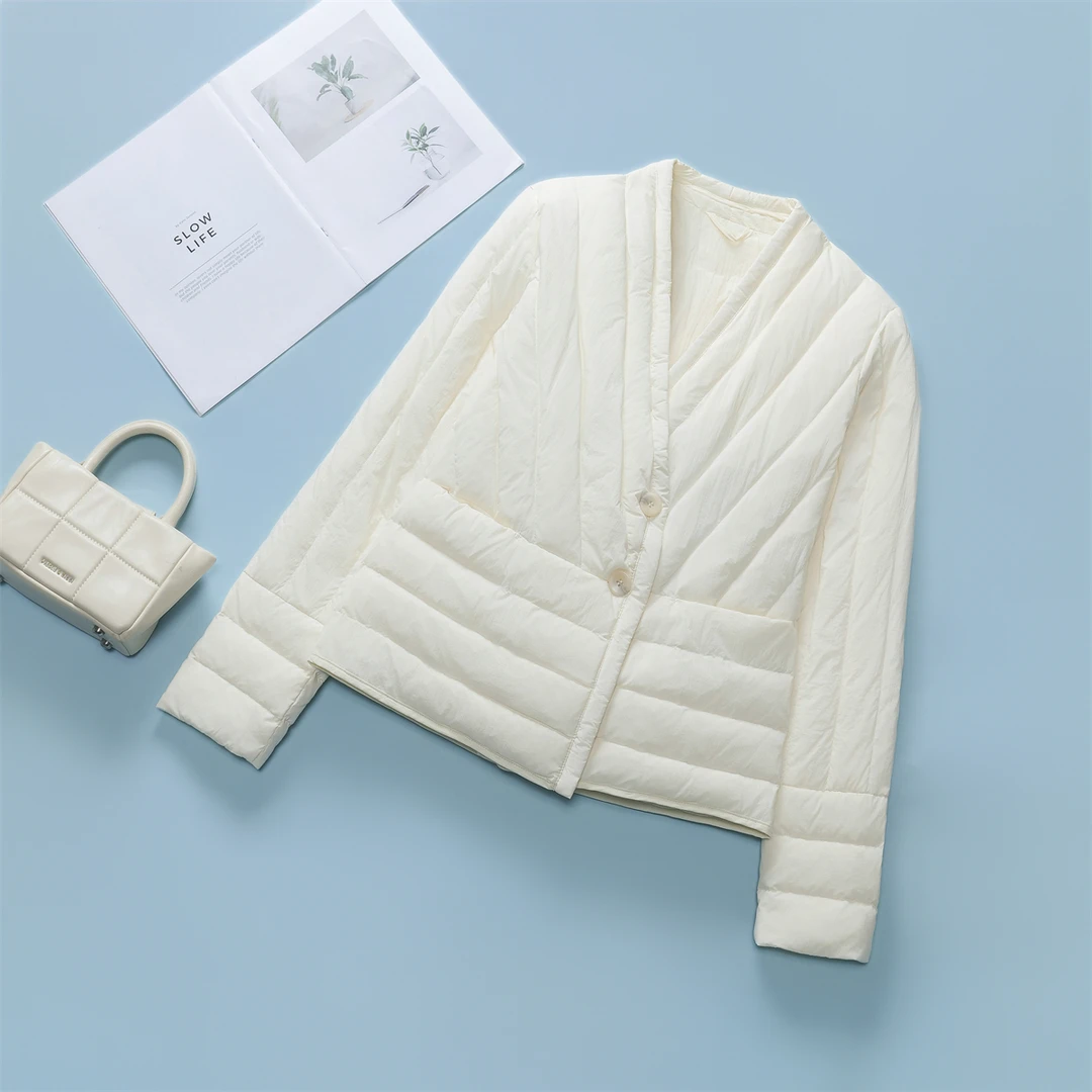 秋冬轻薄羽绒服女短款宽松轻便时尚内搭内胆薄款新款保暖百搭休闲