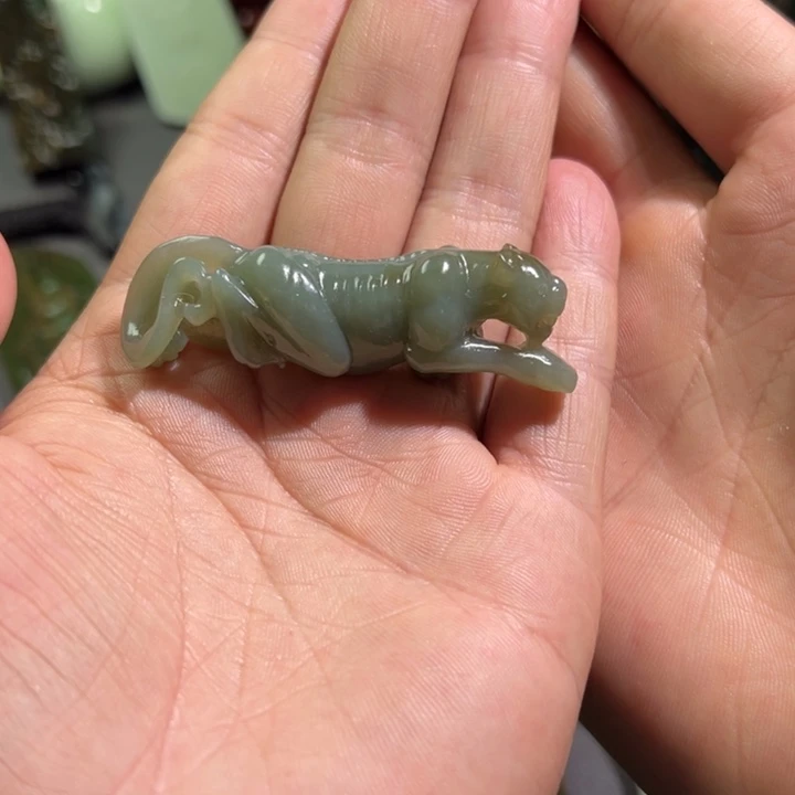 和田玉颈饰未镶嵌杨***