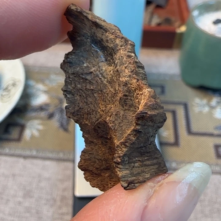 沉香摆件海南野生老包头1.8克