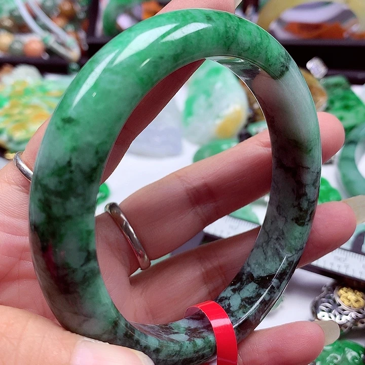 未镶嵌手镯翡翠翡翠