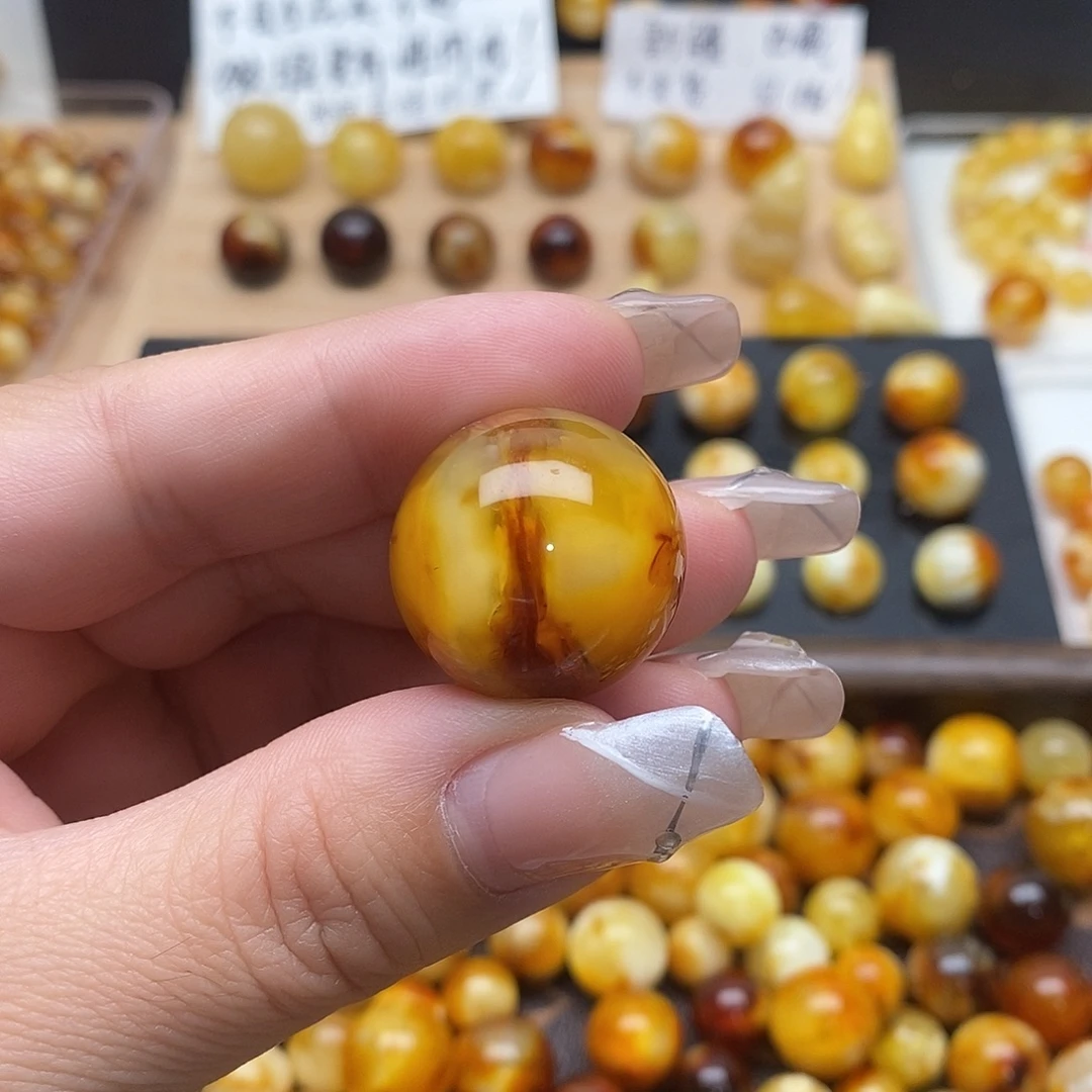 勿***扰蜜蜡未镶嵌裸石蜜蜡