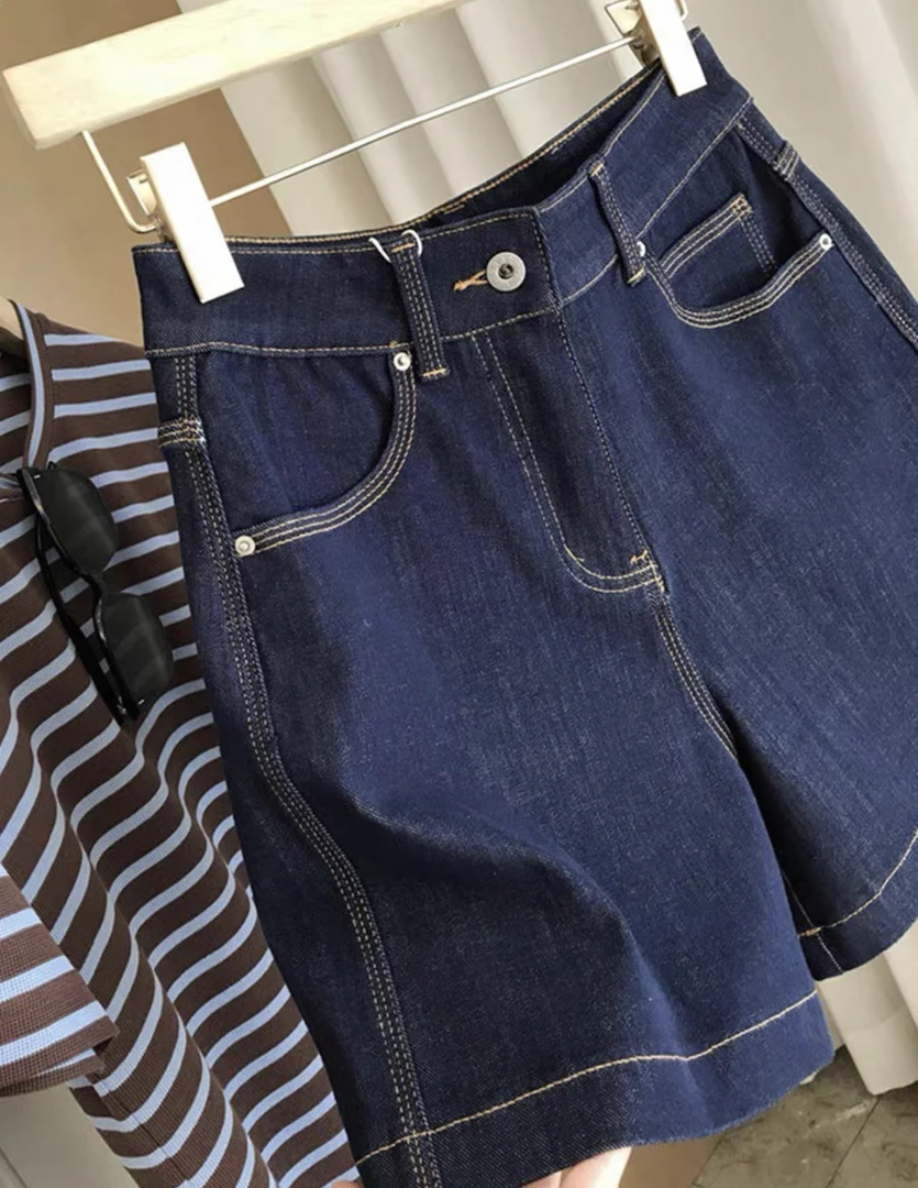 婉君定制《复古阔腿牛仔短裤》