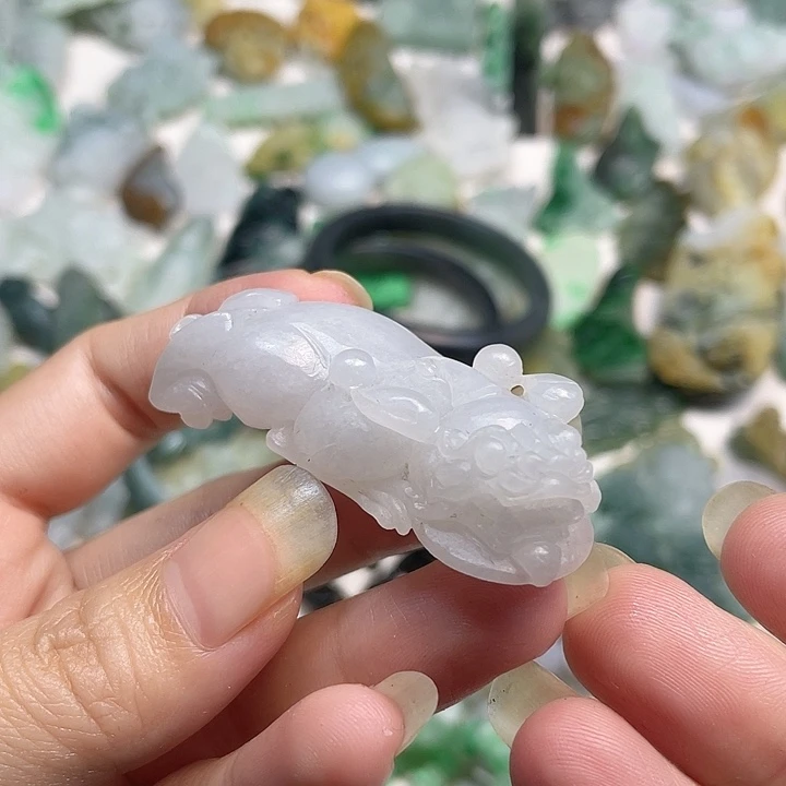 定制翡翠未镶嵌翡翠