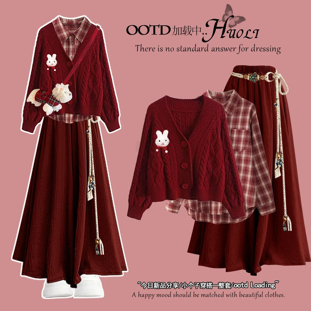 圣诞冬季穿搭红色针织连衣裙女巨好看的冬装一整套新年战袍掐腰裙