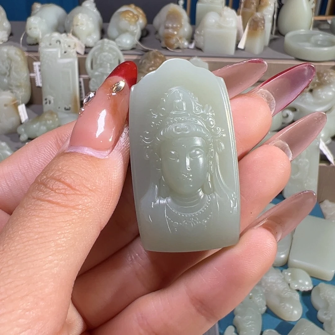 和田玉（糖玉）未镶嵌颈饰