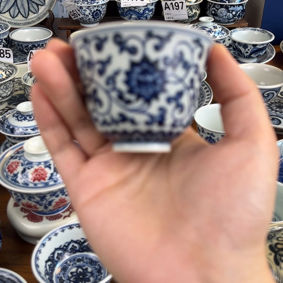 缠枝莲铃铛杯杯杯