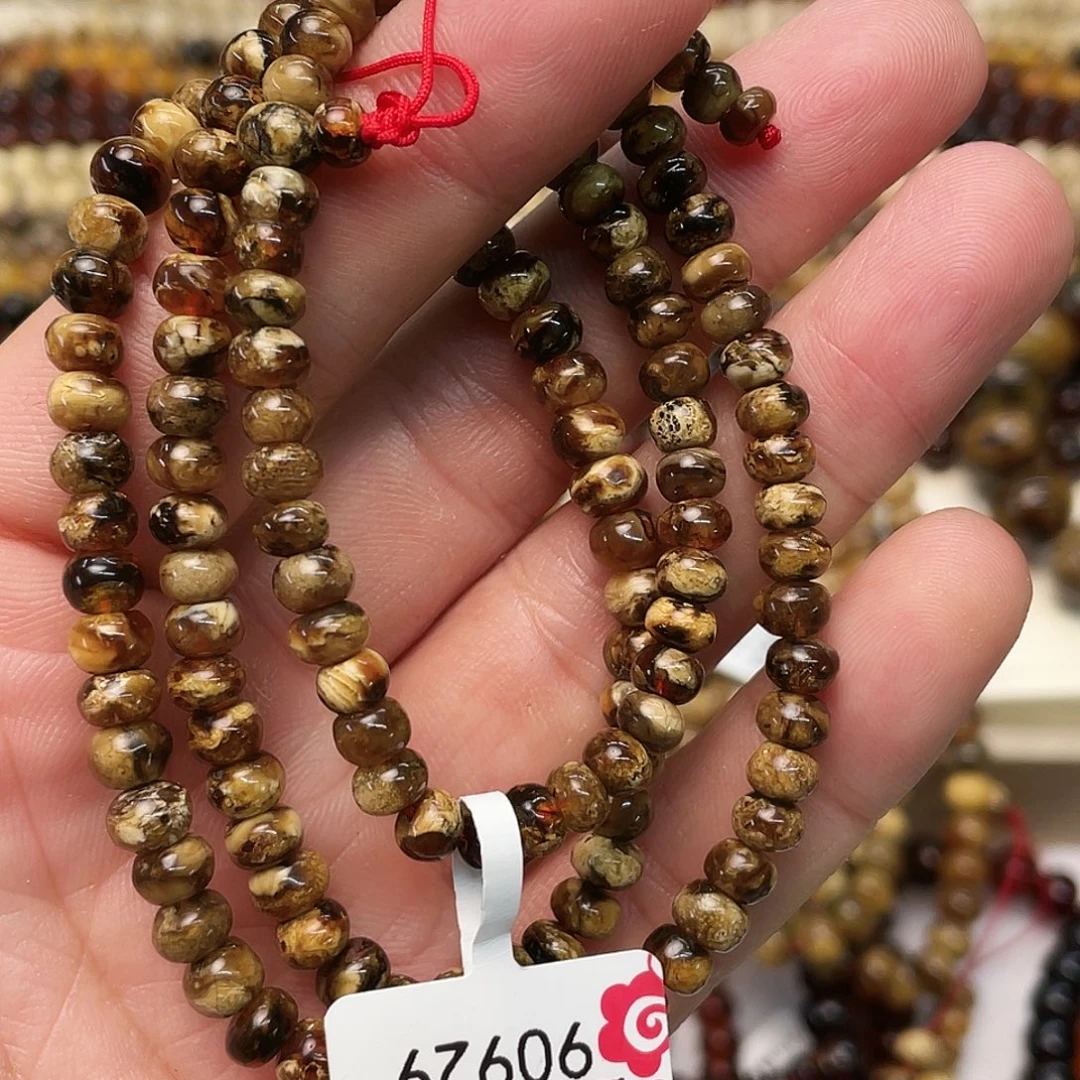 琥珀未镶嵌裸石五90929