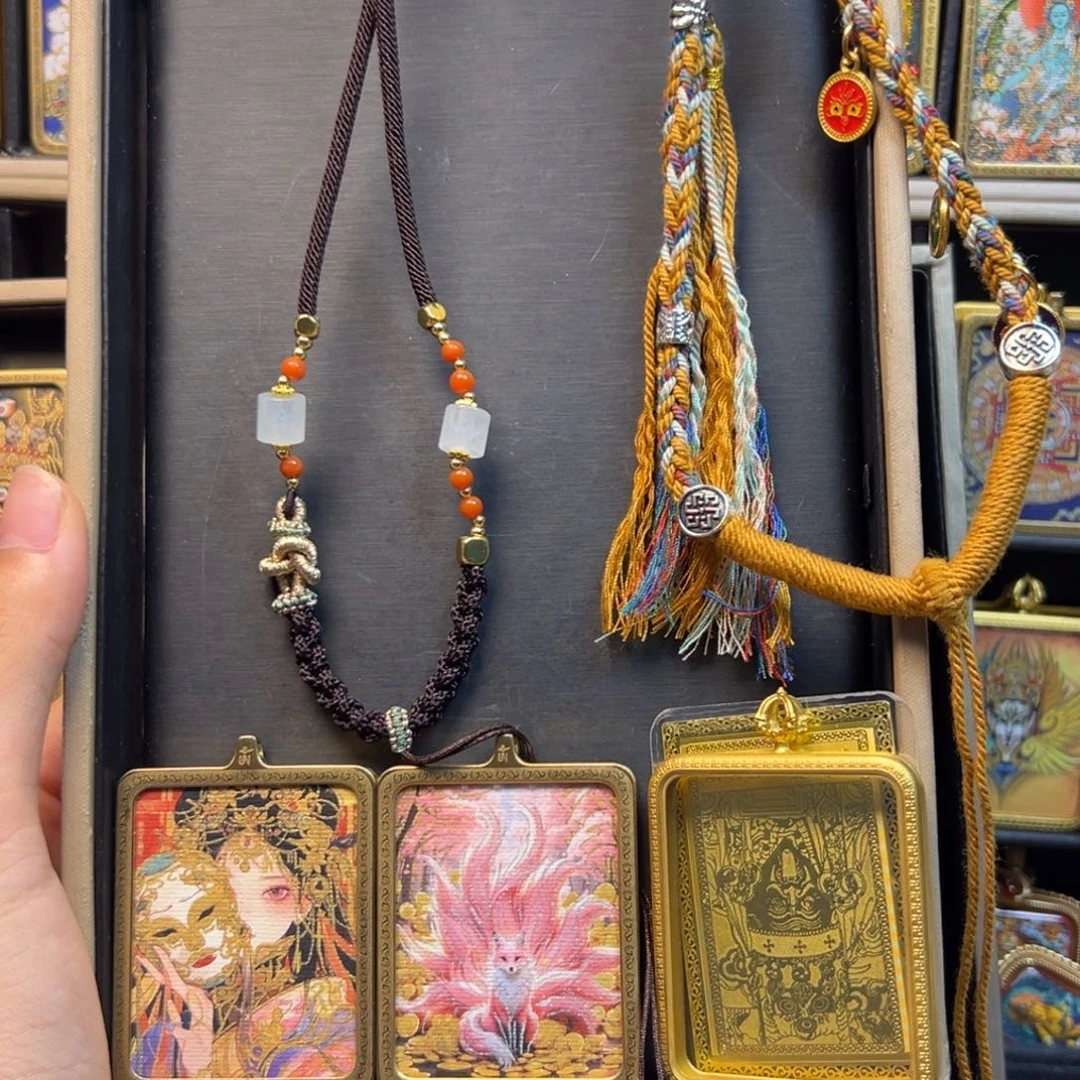 一****吊坠美丽的小镇和美丽的小镇