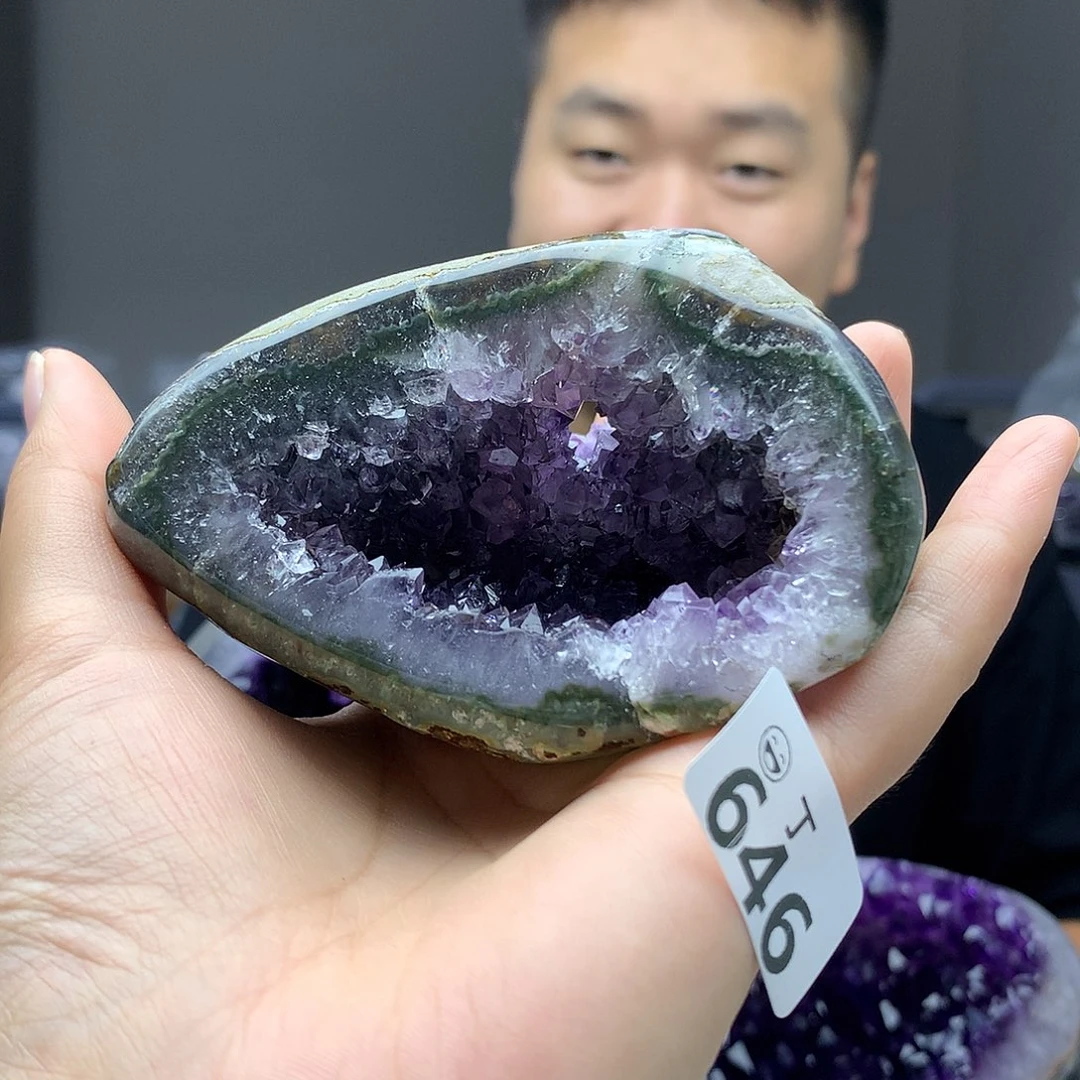 未镶嵌大型摆件（非配饰）水晶