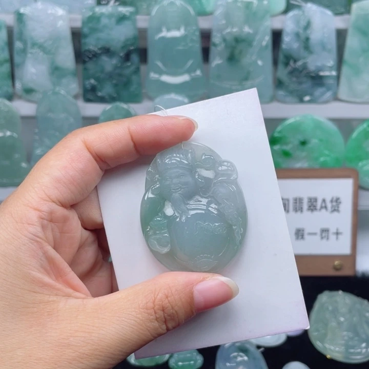 颈饰未镶嵌翡翠财神