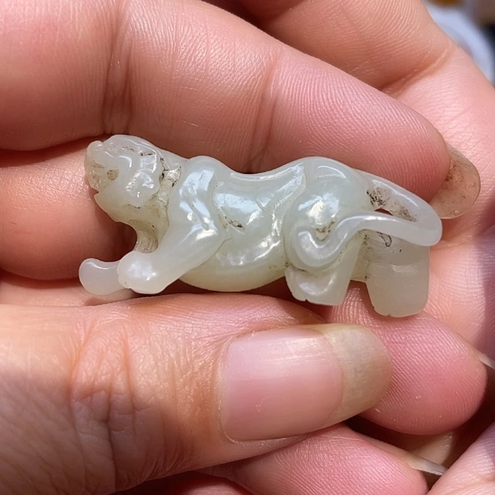 未镶嵌和田玉车挂