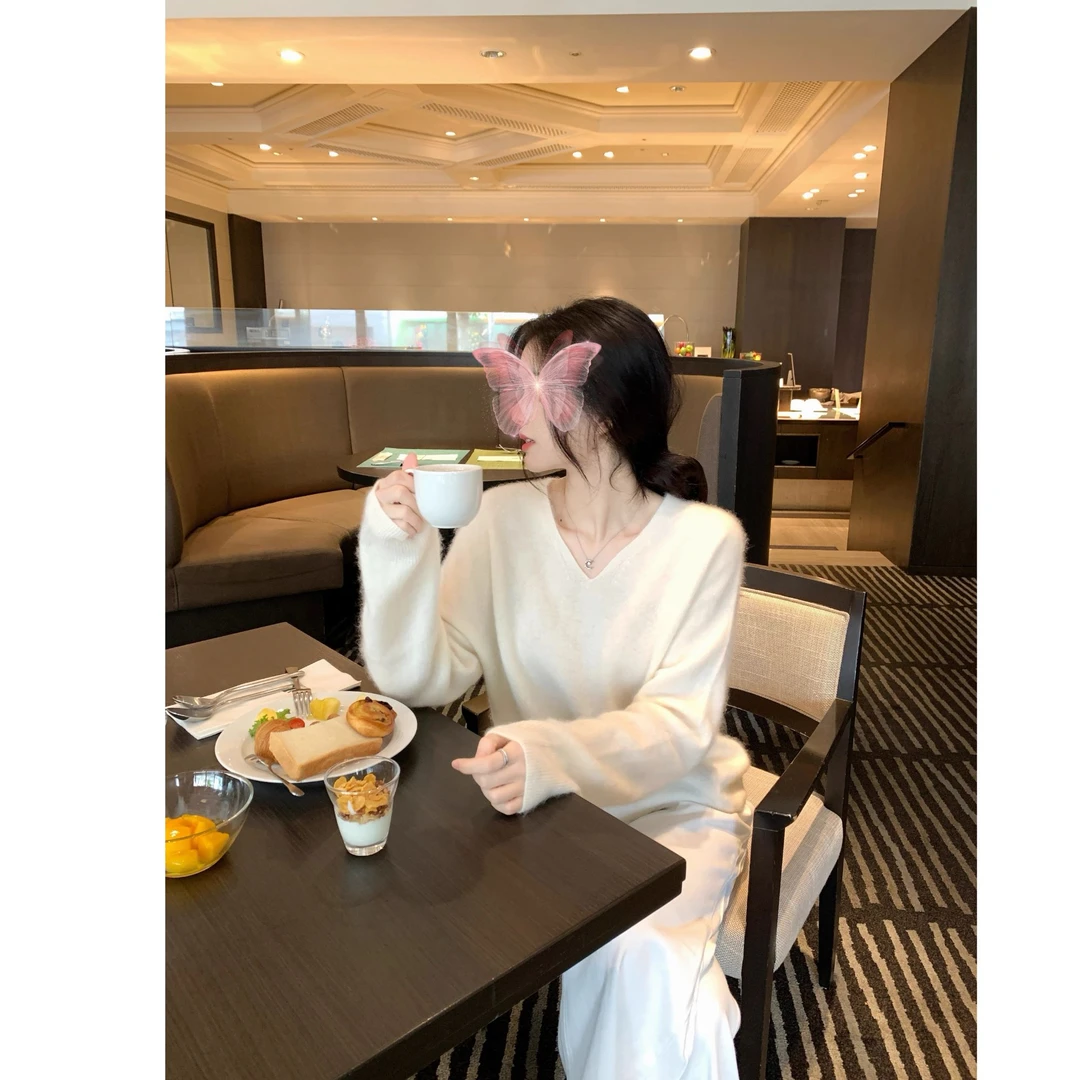 【佳瑜】百搭网红气质V领新款秋冬羊毛打底衫25D207