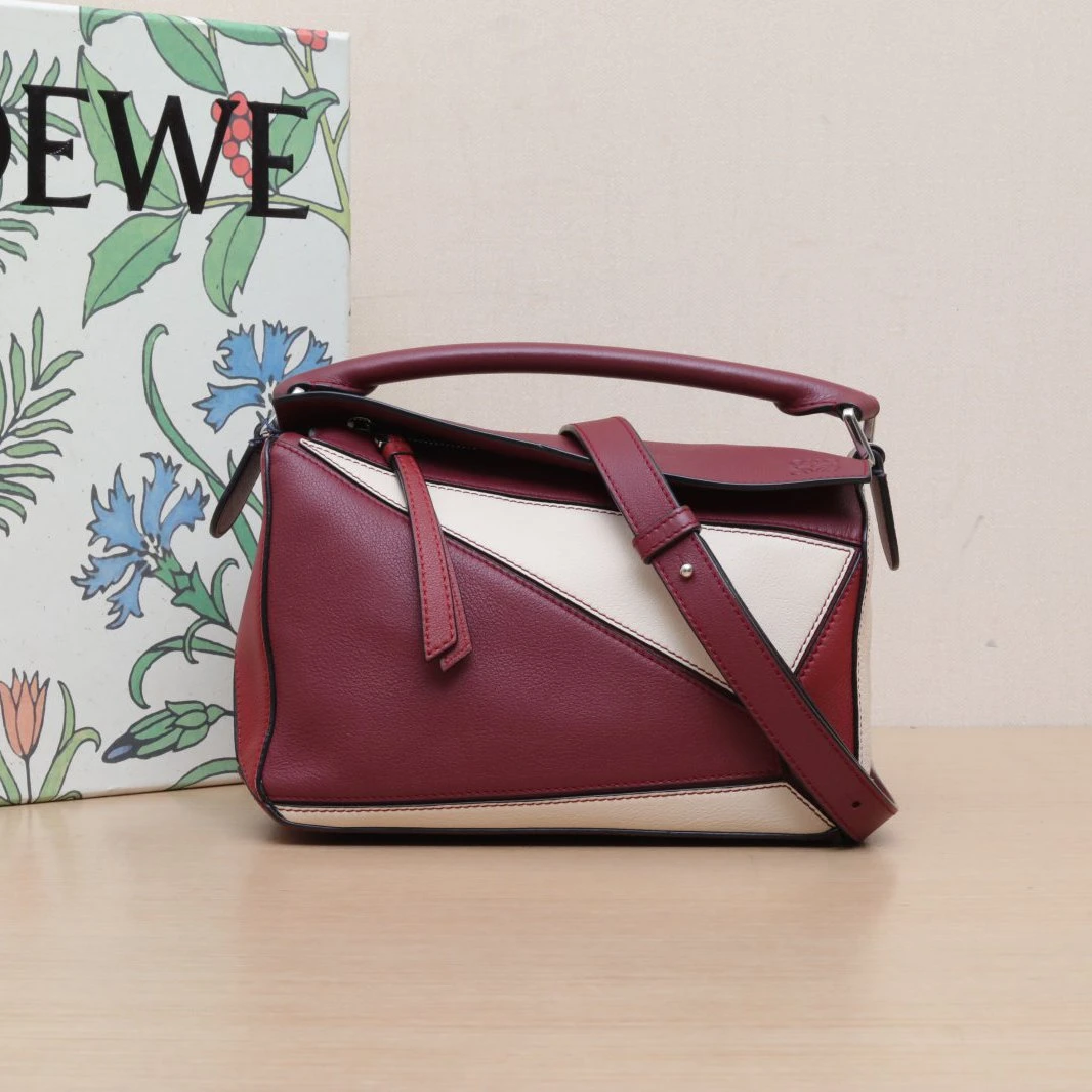 95新 LOEWE/罗意威 【娇】Puzzle 24 几何斜跨包 皮革C 093175