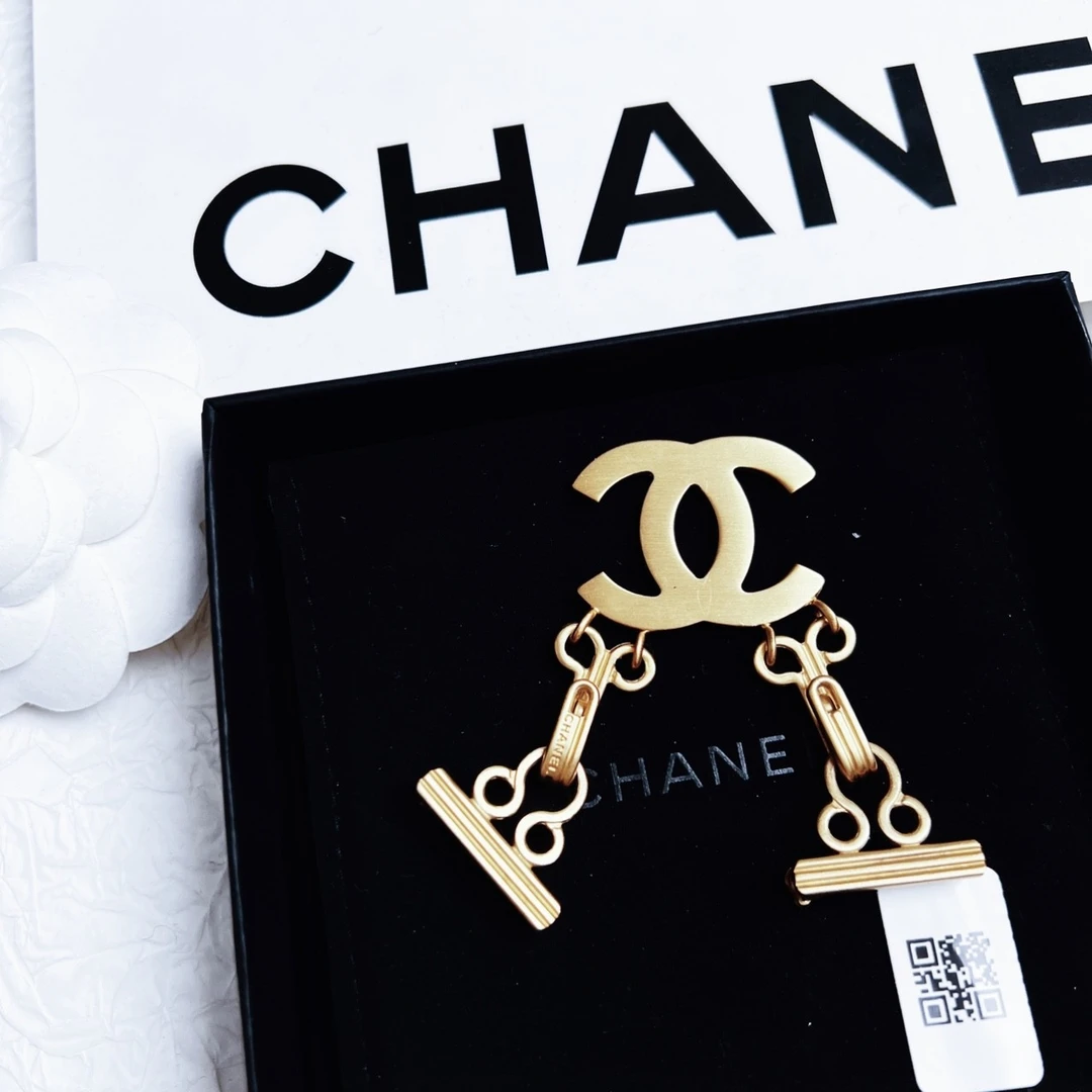 95新 Chanel/香奈儿 柚礼中古/香奈儿双C素金胸针LZ501272