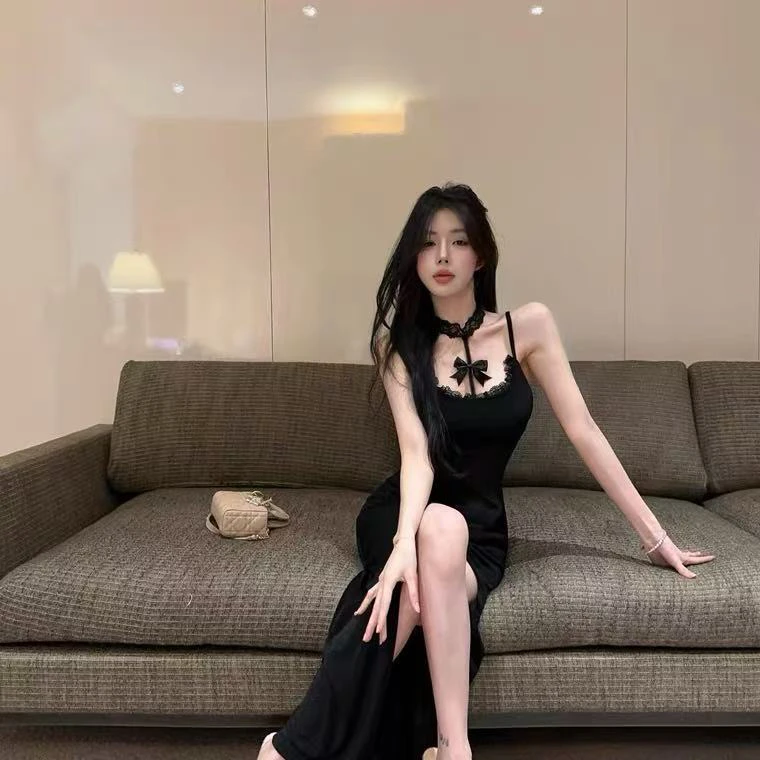 #30030 挂脖蕾丝吊带连衣裙纯欲性感包臀开叉御姐风名媛抹胸长裙