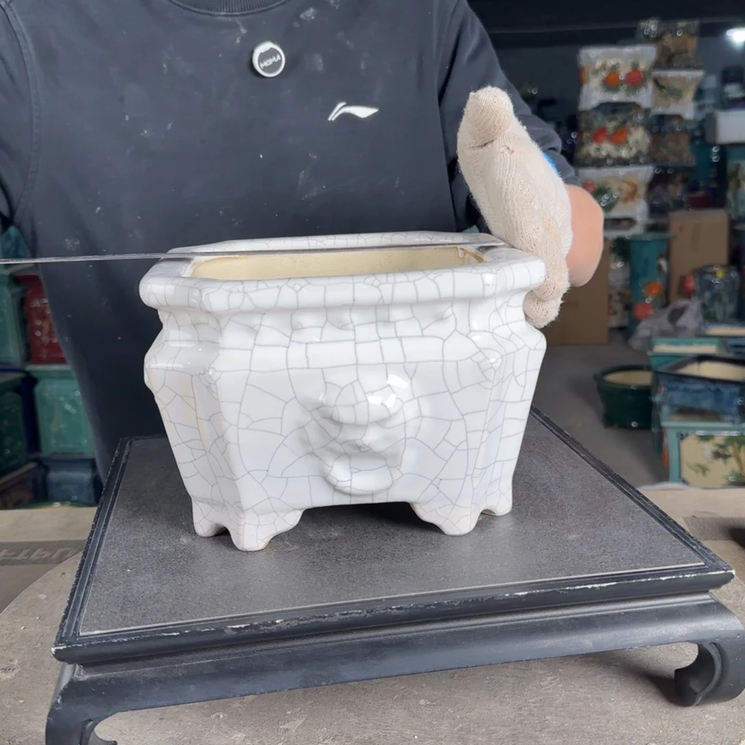 一风堂石湾花盆。微瑕