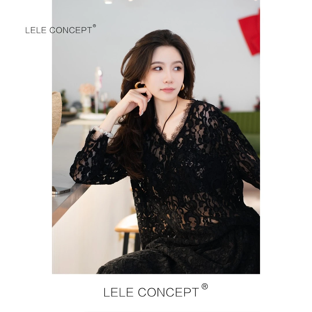LELE CONCEPT丨【美超】新款气质蕾丝花长袖上衣S1144