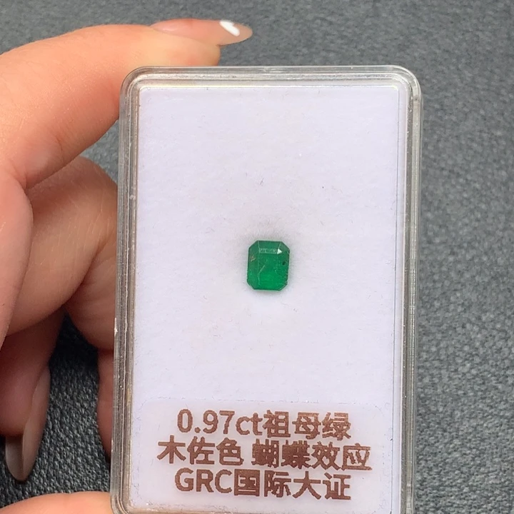 裸石祖母绿5.09*6.2*4.23