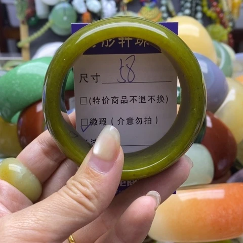 未镶嵌蛇纹石玉手镯