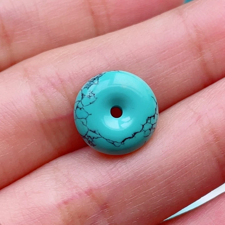 绿松石未镶嵌挂件