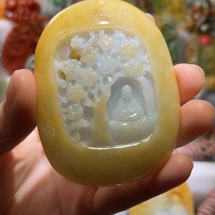 吊坠(不含链)未镶嵌翡翠