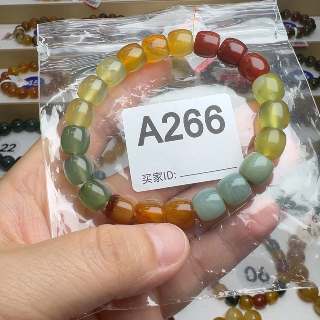 开****蛇纹石玉未镶嵌手链