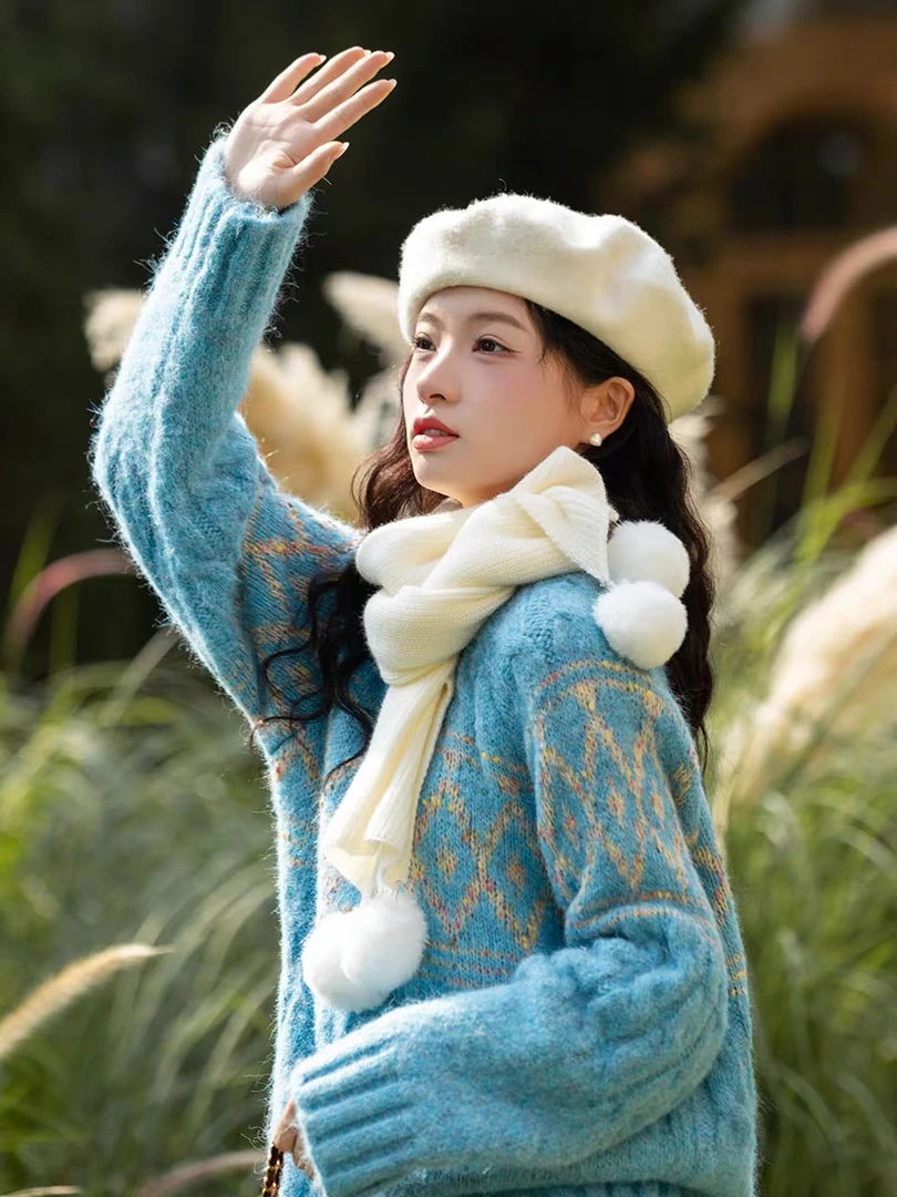 2025早春新款费尔岛软糯奶蓝色麻花纹邦迪蓝梦幻菱格复古套头毛衣