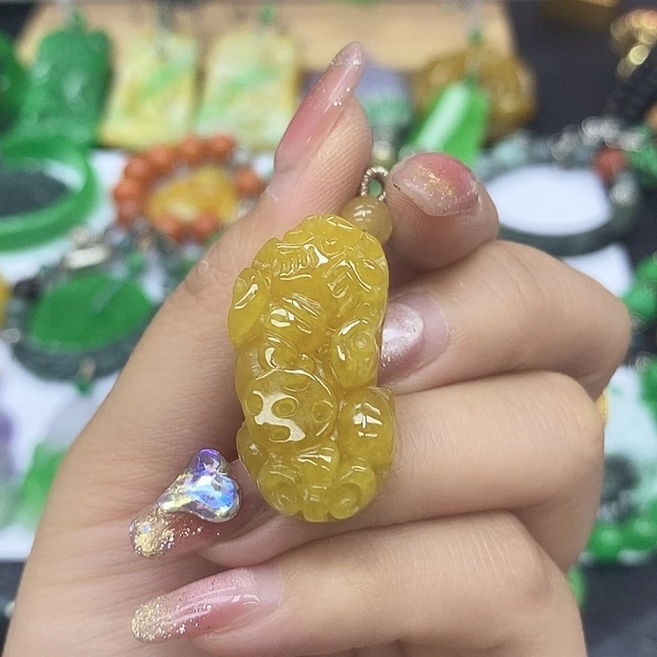 翡翠未镶嵌颈饰项链13