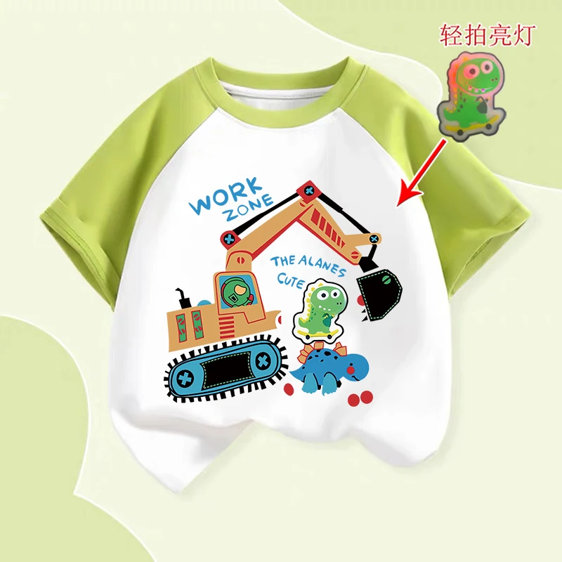 2025新款男童挖掘机短袖t恤纯棉夏季女孩儿童恐龙发光亮灯上衣服