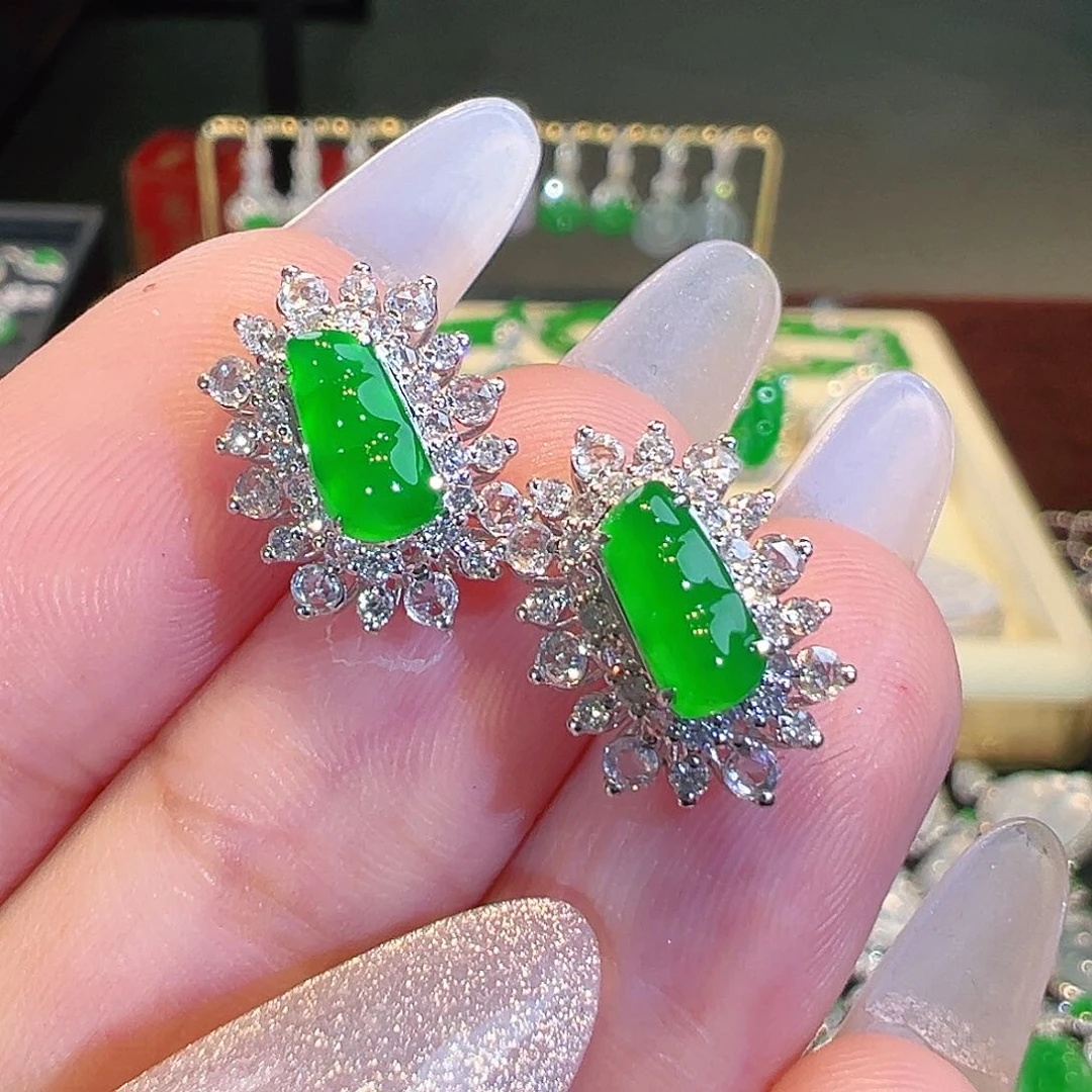 翡翠耳钉18K金镶嵌翡翠