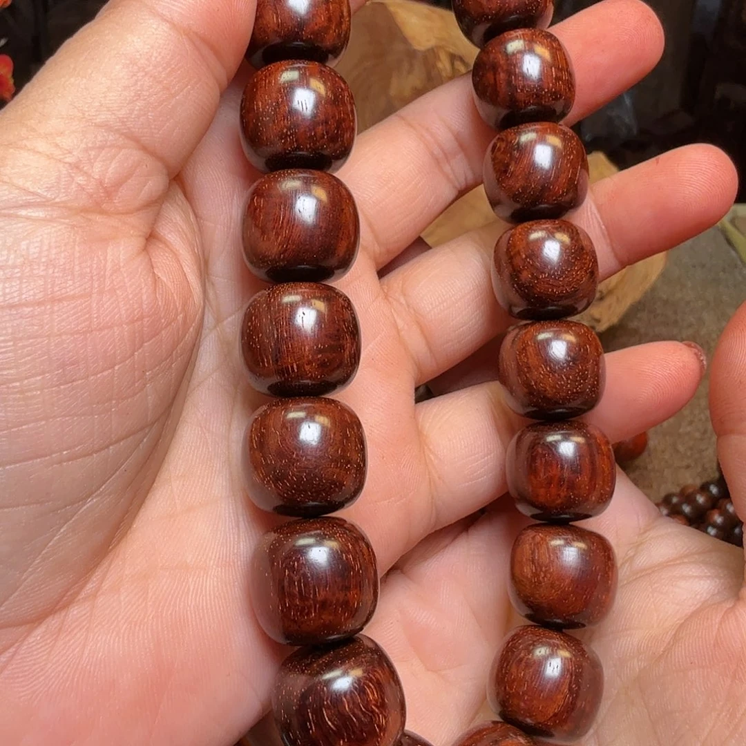 檀香紫檀（小叶紫檀）手串1516琴手持
