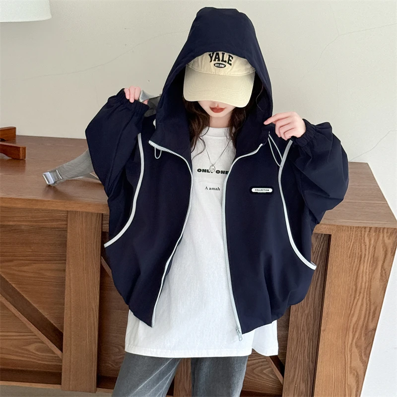 女童冲锋衣春秋2025新款儿童秋装短款连帽外套女孩秋季防风衣12岁