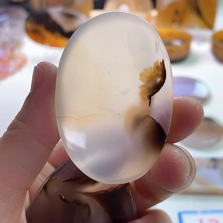 玛瑙/玉髓未镶嵌珠宝半成品