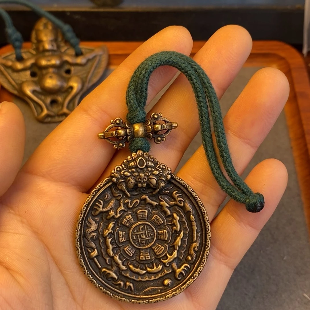 【闪购商品】泥塑亦**见藏传牌子……