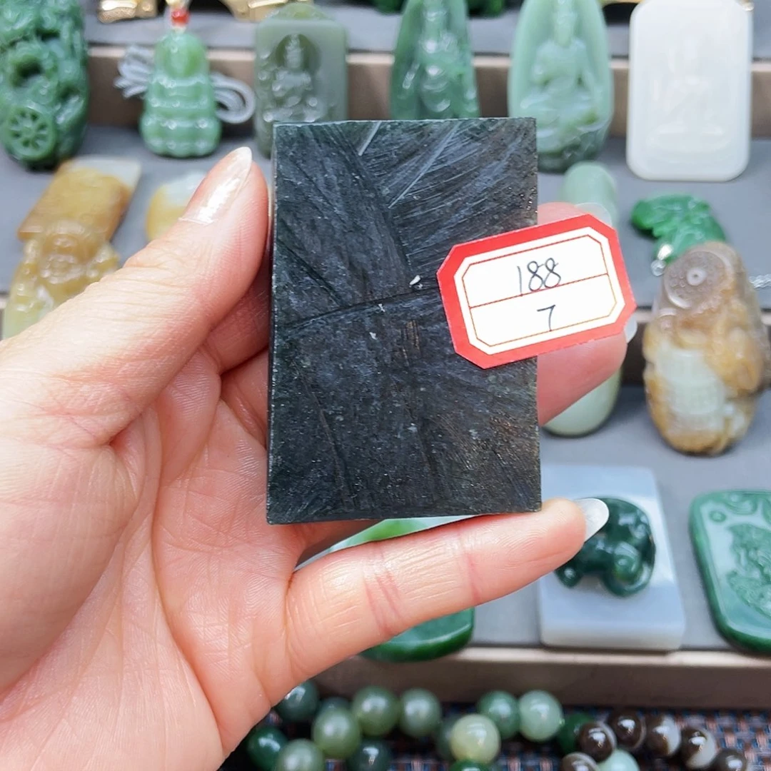 未镶嵌和田玉挂件