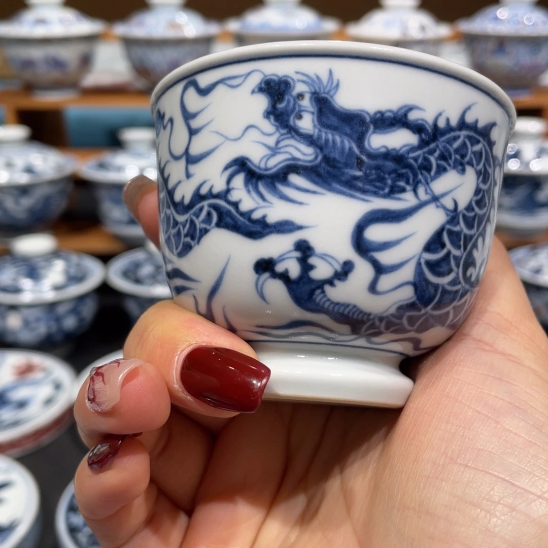 景德镇陶瓷手工手绘