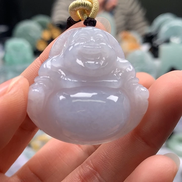 翡翠未镶嵌颈饰笑佛