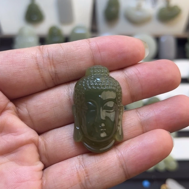 和田玉未镶嵌吊坠(不含链)666