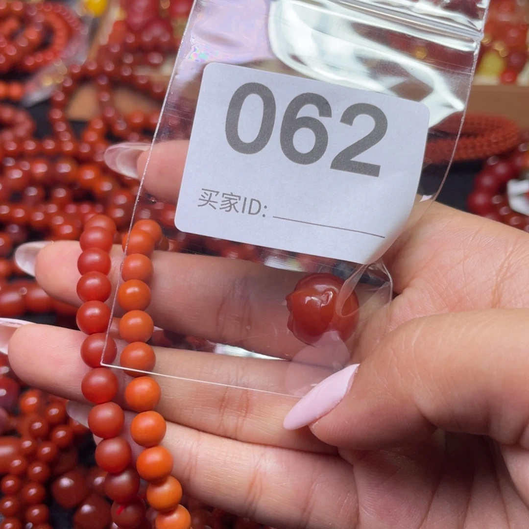 南红玛瑙手链未镶嵌默*