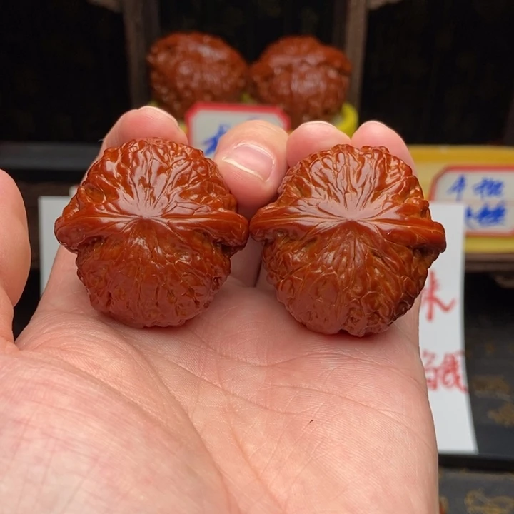 文玩核桃吊坠40铁锤